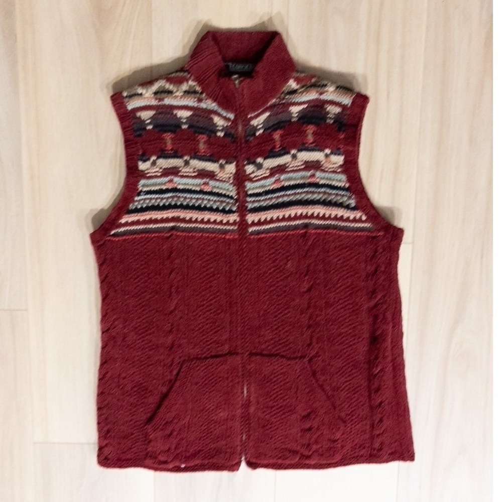 Harold's Burgundy Knit Zip-Front Vest with Patterned Yoke